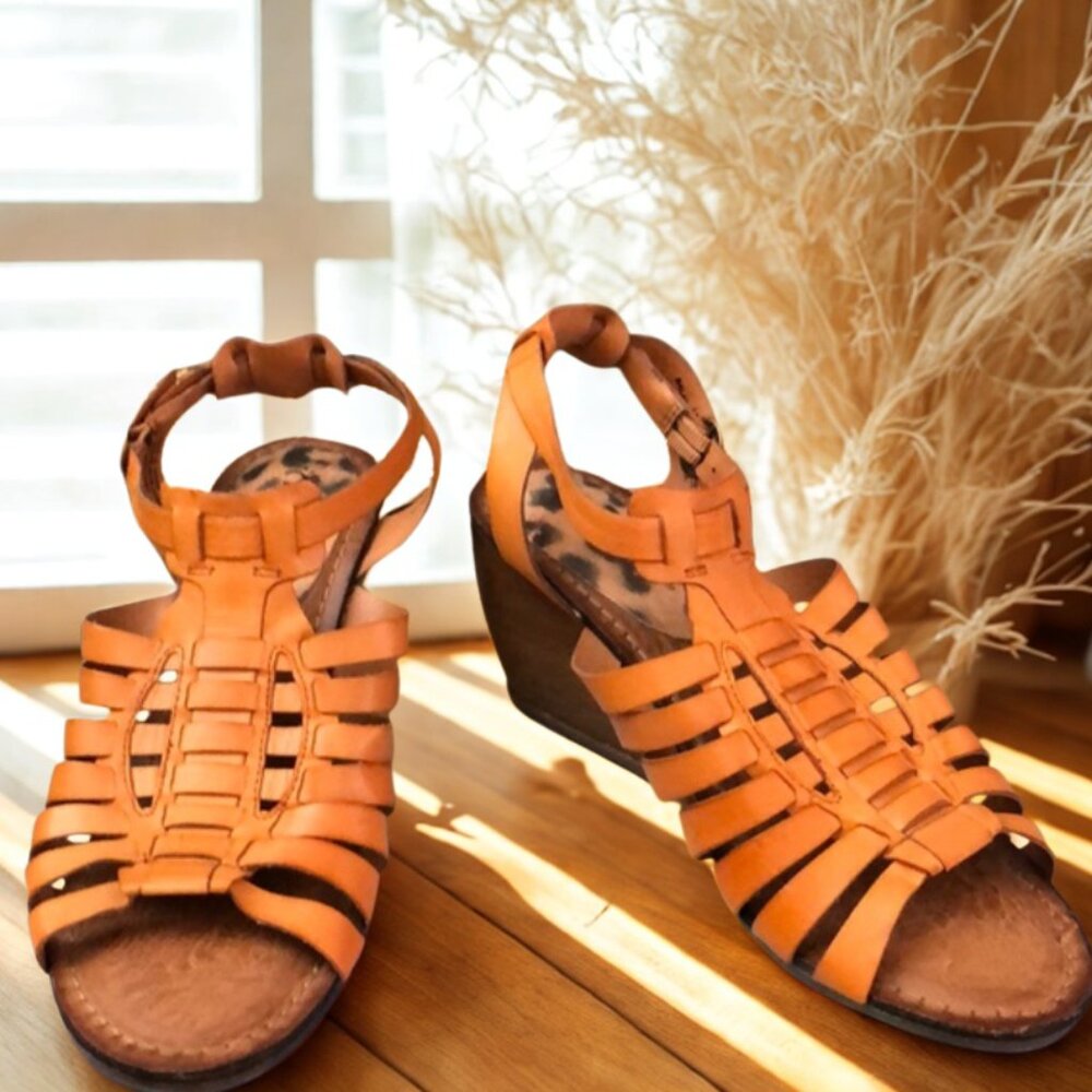 Bare Trap Ivana Wedge Sandals